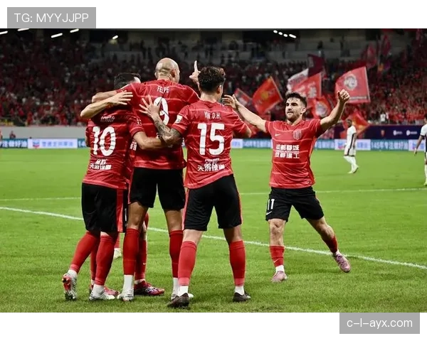 中超新赛季争冠格局初现：谁将领跑冠军争夺战？