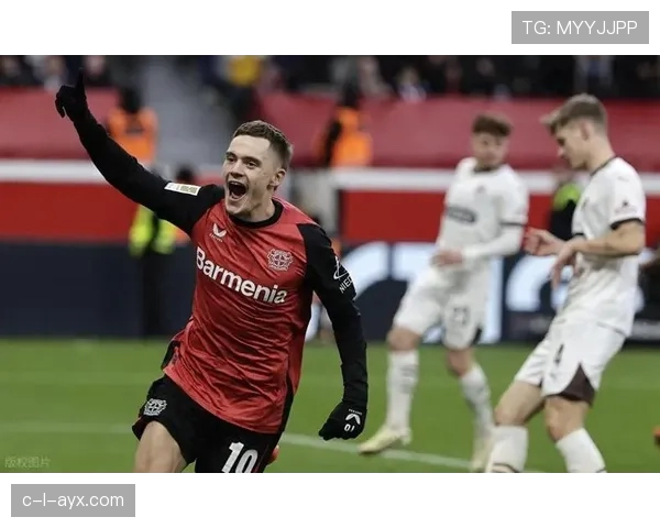 德甲夏窗引援激战：多队争抢新星，转会市场风云再起