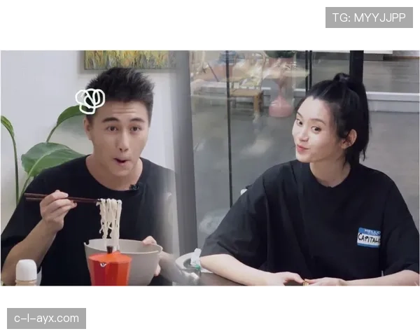 任子威居然穿得比我上班还讲究，这生活真不是一般人过得了